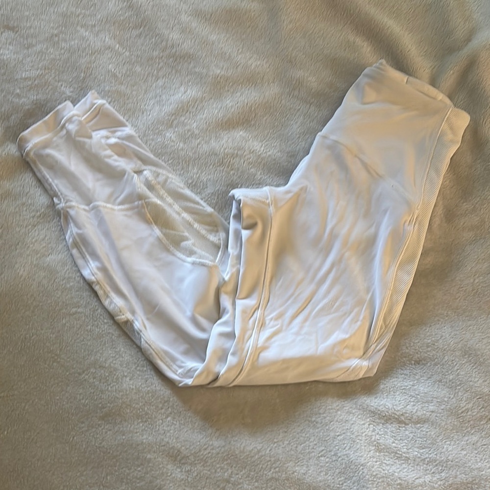 Lululemon Athletica White Leggings for Effortless Style